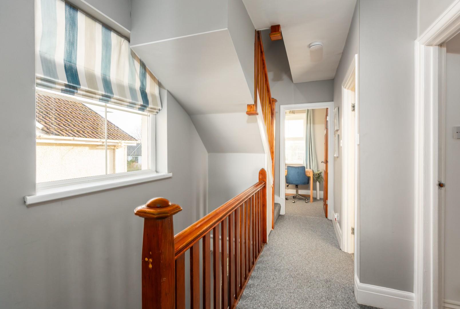 Newton Road, Newton, Mumbles, Swansea, SA3 4UD